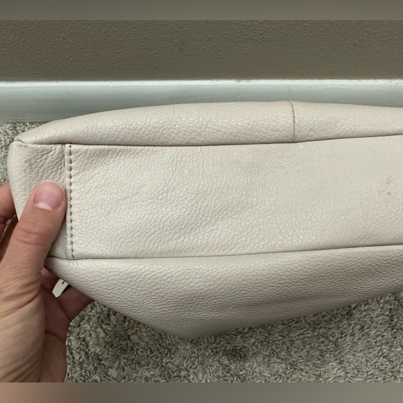 The Sak Purse with embroidered handle - Picture 14 of 14